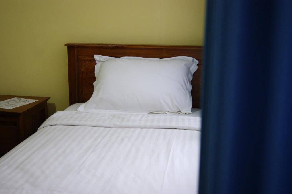 Grand Sumatera Hotel Сурабая Стая снимка